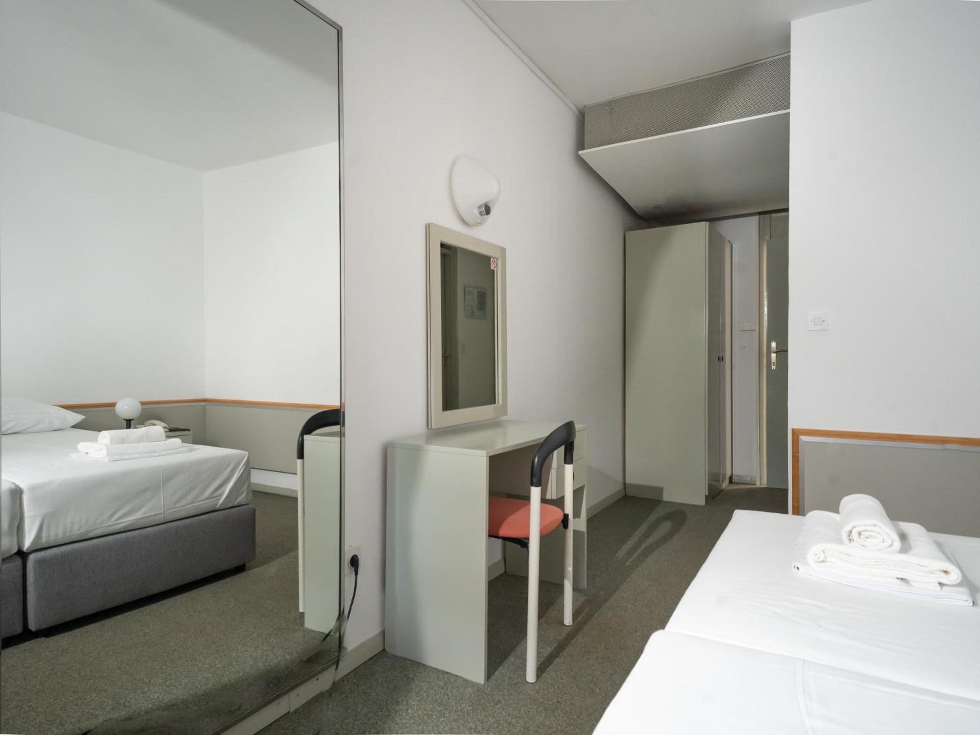 Hotel Miran 3*