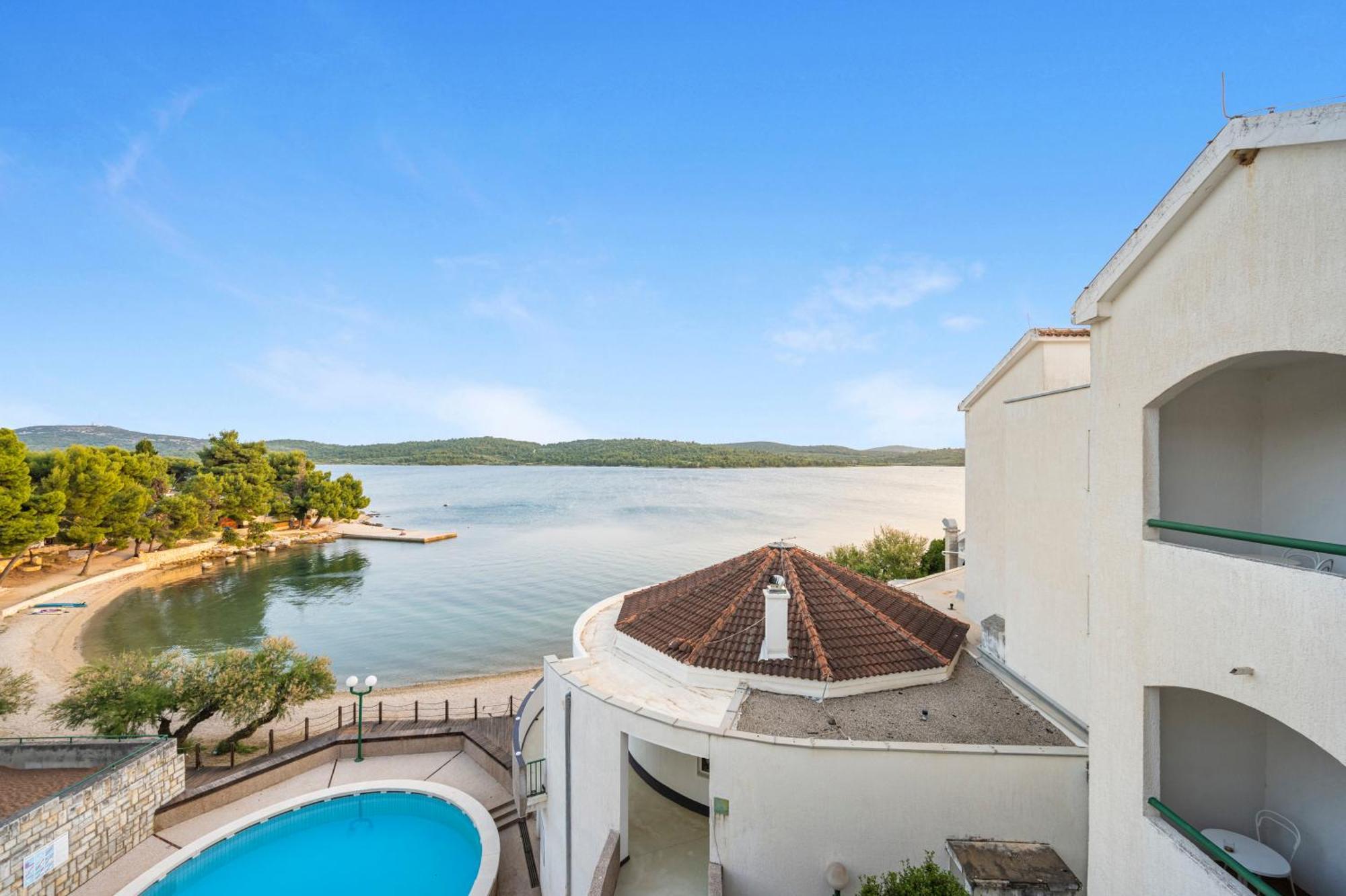 Miran Hotel Pirovac