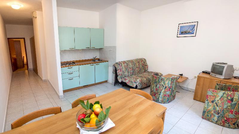 Miran Hotel 3*